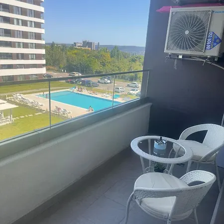 Park Pool Parking Terrace Airport *
